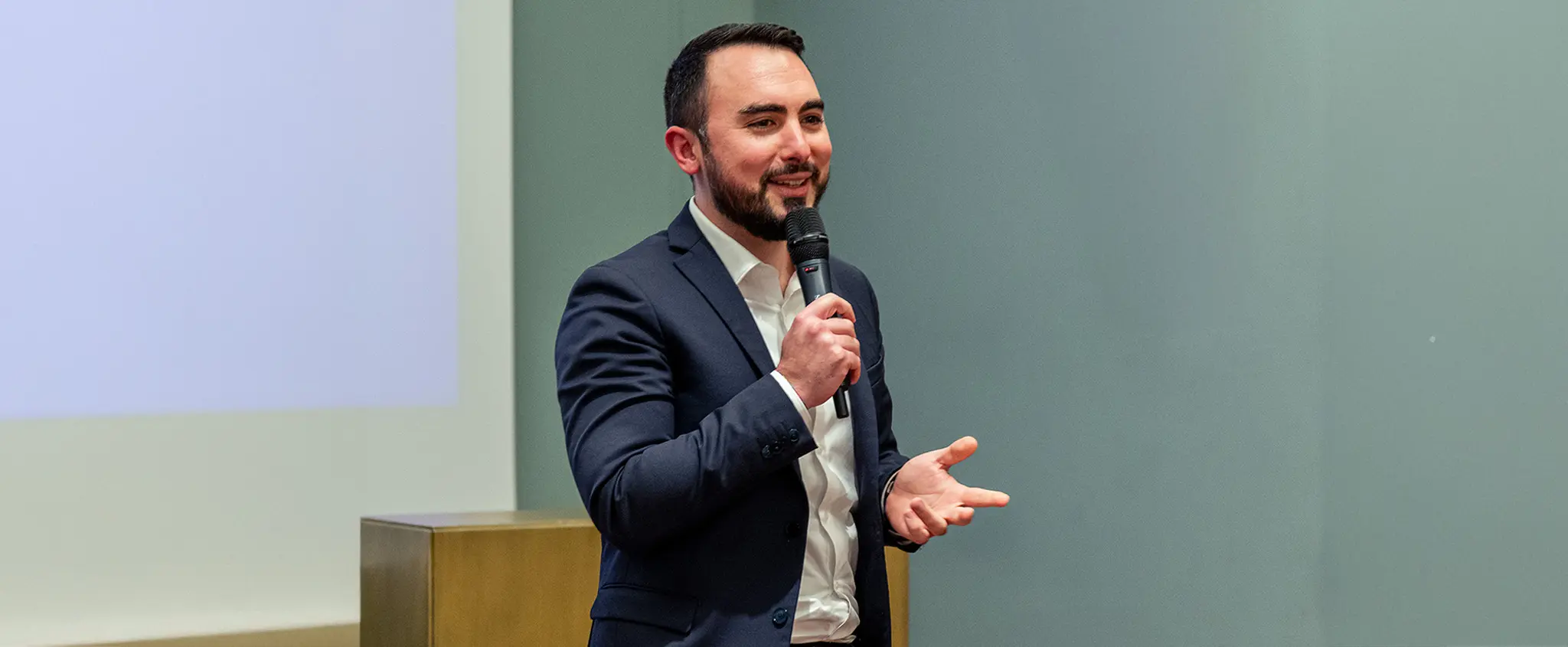 La rivoluzione GenAI nella compliance: Risk & Compliance intervista Aptus.AI